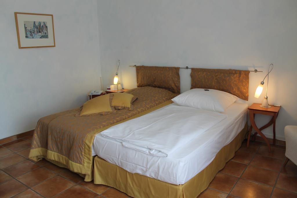 Panoramahotel Waldenburg Waldenburg  Cameră foto
